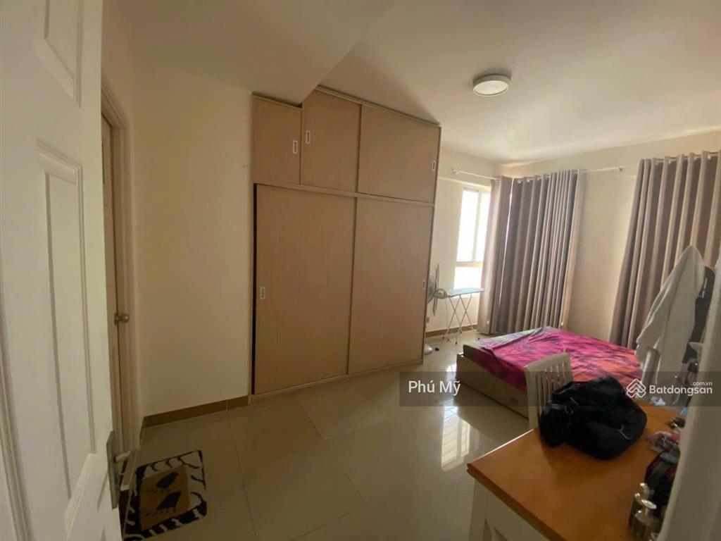 Cho thuê căn hộ 97m2, 3pn  2wc, căn góc, full nội thất, giá 11 triệu/tháng