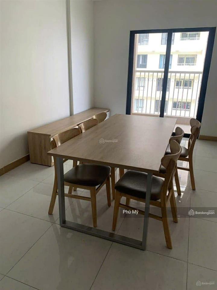 Bán ch era town block a1 cao cấp. 85m2 2 phòng ngủ 2 nhà vệ sinh. giá 3,950 tỷ.
