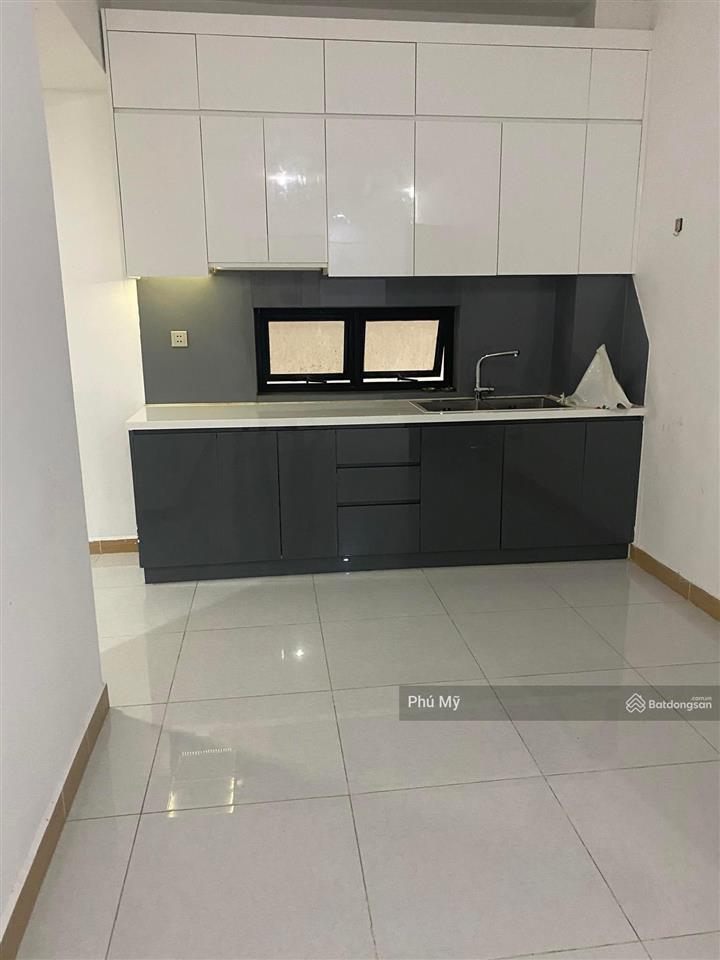 Bán căn hộ 1pn 1wc tại the era town, phú mỹ, q7, full nội thất, nhà đẹp. giá 2,8 tỷ