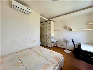 Cho thuê căn hộ 75m2, 2pn  2wc, có nội thất, ban công dài giá 9 triệu/tháng.  0926 879 ***
