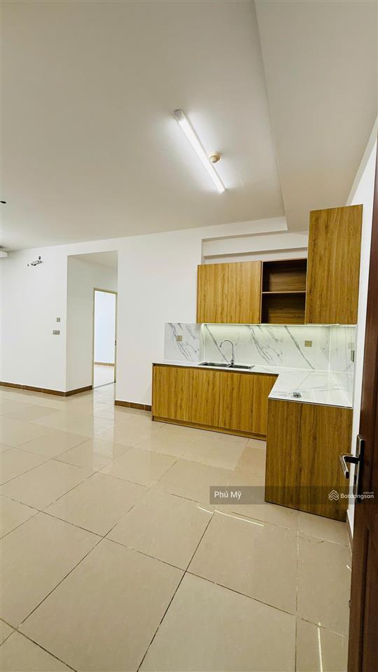 Cho thuê 97m², 3pn, 2wc, nội thất cơ bản 10 triệu.  0926 879 ***