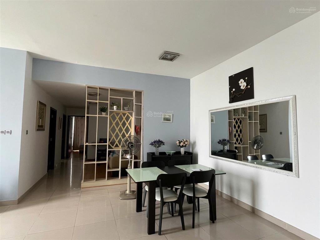 Cho thuê cc 120m2, 3pn, 2wc tại phú mỹ, q7, full nội thất 16 triệu.  0926 879 ***