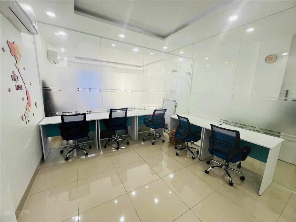 Bán nhà trần hưng đạo q.5  hxh 6m  chỉ sau 1 căn mặt tiền  dt 5m x 10m  4 tầng 4 btct