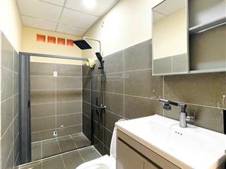 Bán nhà trần hưng đạo quận 5  cn 56m2  4,3x13m  hẻm xe hơi  nhà mới dọn vào ở ngay