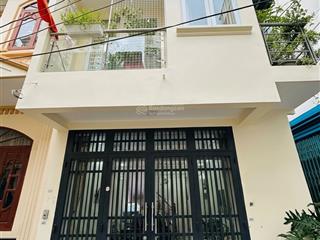 Nhà đẹp lê hồng phong q10  ngang 5m x 10m, nh 7m  dọn vào ở ngay