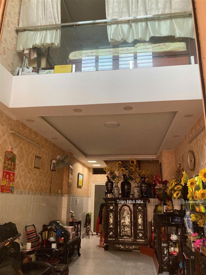 Siêu phẩm trần phú q5  xe hơi ngủ trong nhà dt 3,5 x 16m  5 tầng 9pn  cho thuê giá cao