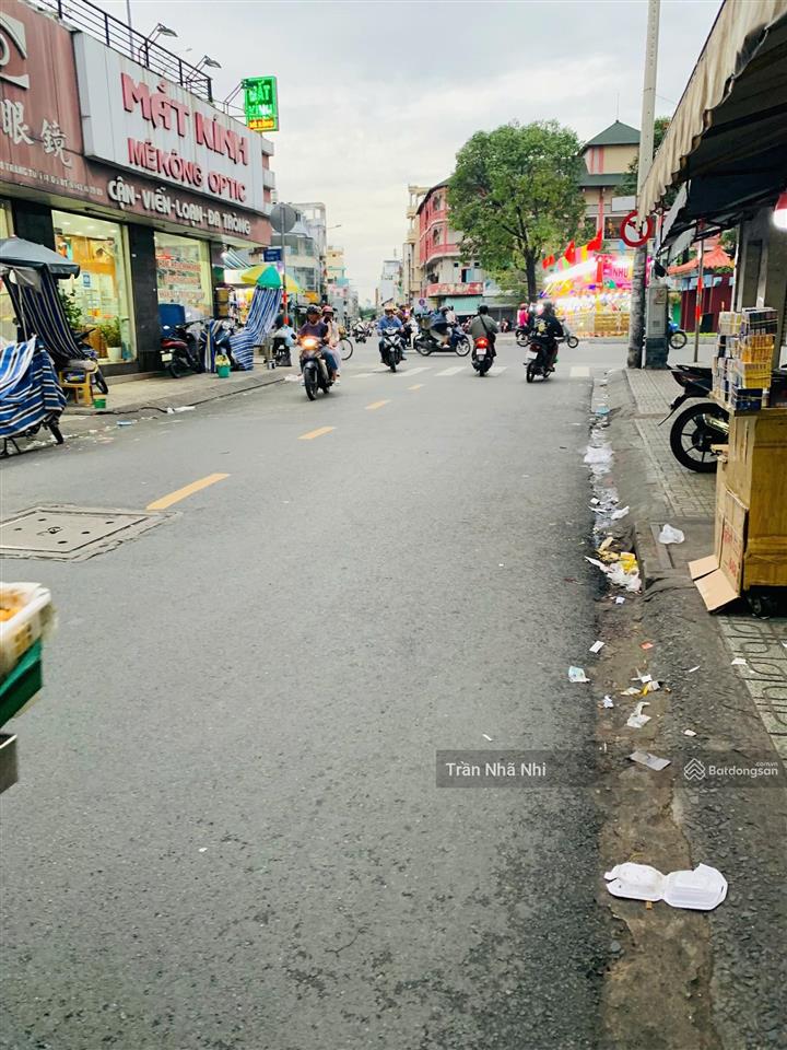 Siêu phẩm trần phú q5  xe hơi ngủ trong nhà dt 3,5 x 16m  5 tầng 9pn  cho thuê giá cao