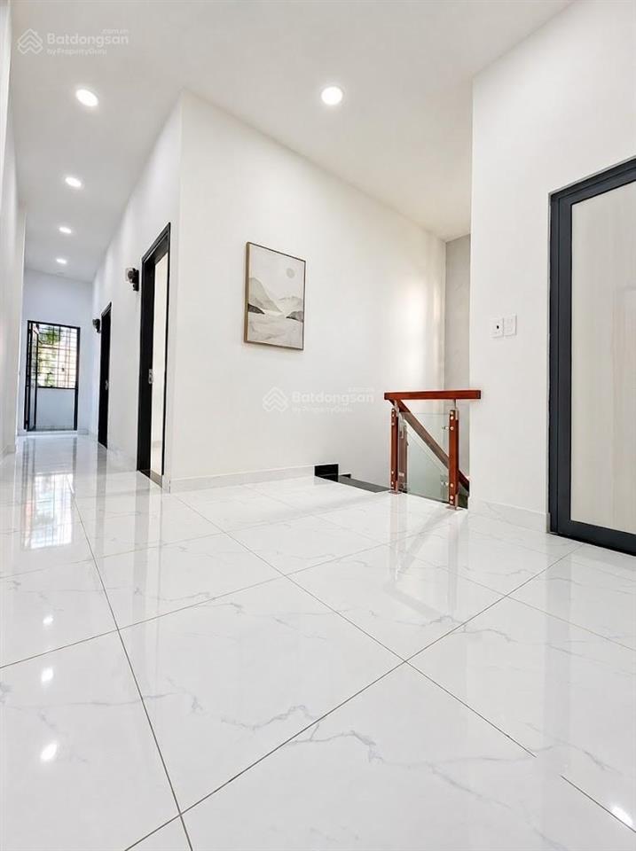 Gấp sát mt âu dương lân, ngang 5,7 x 14m (hiếm), 2 tầng 4pn chỉ 6,5 tỷ