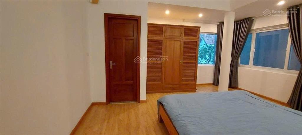 Cực hiếm phố nhật chiêu lô góc ô tô vào nhà 50m ra hồ tây mt 6.1m chỉ nhỉnh 24 tỷ tl mạnh