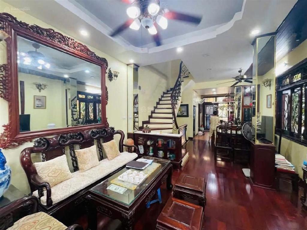 Nổi bật tây hồ 65m lô góc ô tô vào nhà thông nhật chiêu, lạc long quân sổ đẹp!