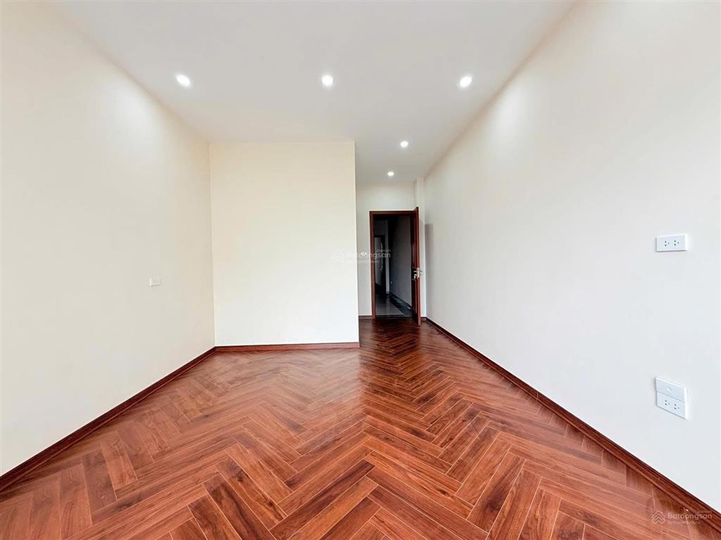 Hạ chào bán gấp nhà phố cát linh hào nam 85m2 6 tầng ô tô tránh nhỉnh 24 tỷ thang máy ở luôn