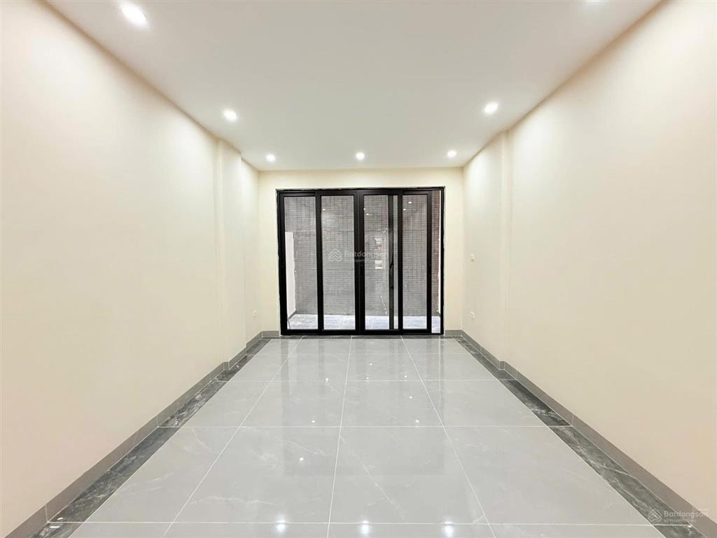 Hạ chào bán gấp nhà phố cát linh hào nam 85m2 6 tầng ô tô tránh nhỉnh 24 tỷ thang máy ở luôn