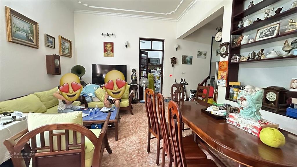 Bán gấp tô ngọc vân tây hồ 100m2 3 tầng mt 8m ô tô sát phố hơn 40 tỷ tl mạnh