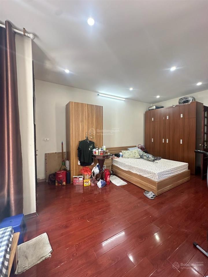 Giảm gấp ~ 4 tỷ bán nhanh nhà phố trích sài sát hồ tây 65m 5 tầng ô tô bán hơn 20 tỷ tl mạnh