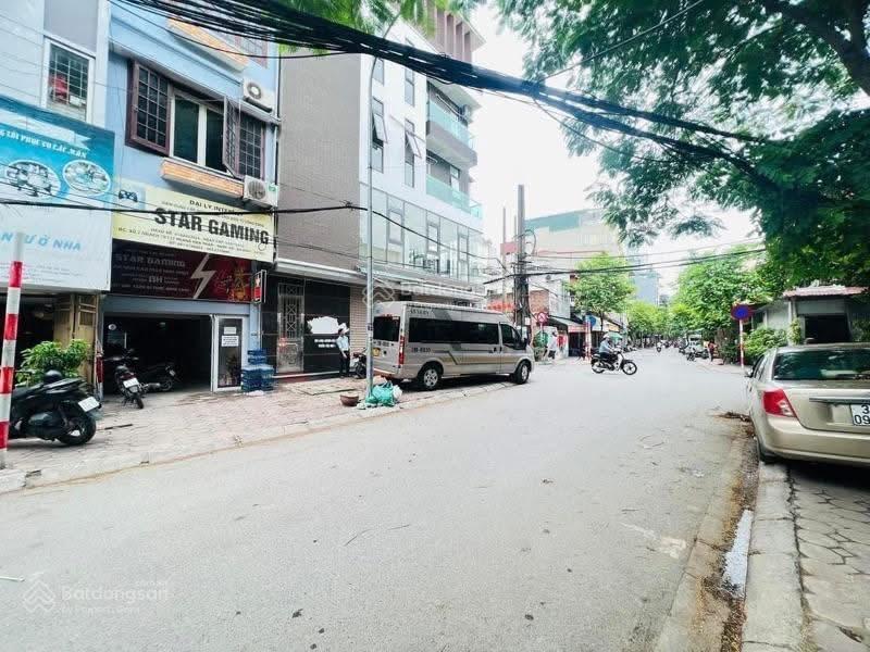 Chủ nhà chào bán gấp nhà phân lô ô tô tránh đội cấn ba đình ~ 70m2 5 tầng hơn 20 tỷ tl