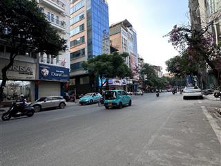 Hạ chào bán gấp nhà mặt phố sơn tây ba đình 45m 5 tầng mt ~5m nhỉnh 25 tỷ kinh doanh tặng full đồ