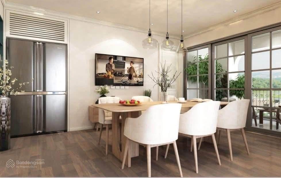 Cần gấp tài chính bán nhanh sau nhà mặt hồ tây 64m2 7 tầng thang máy ô tô 5m view trực diện hồ tây