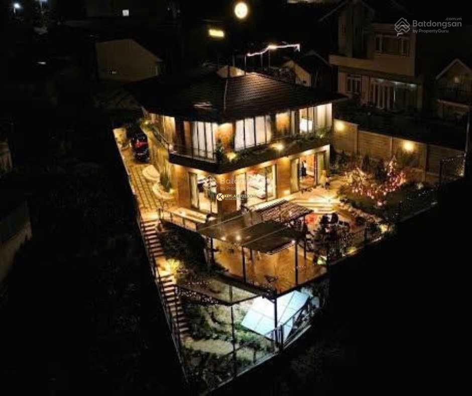 Villa bắt trọn view đà lạt, cách trung tâm 5 phút