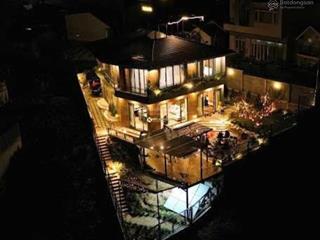 Villa bắt trọn view đà lạt, cách trung tâm 5 phút