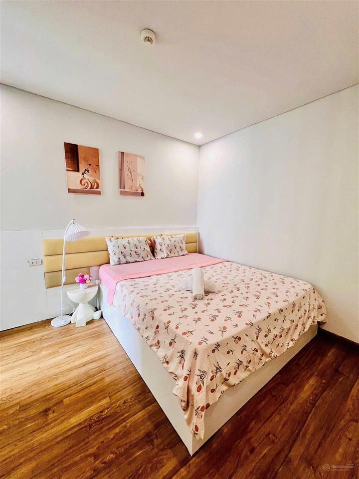 Cần thanh khoản gấp 2 ngủ 2 vệ sinh greenbay garden. đầy đủ nội thất chỉ 2ty7xx đã có sổ đỏ