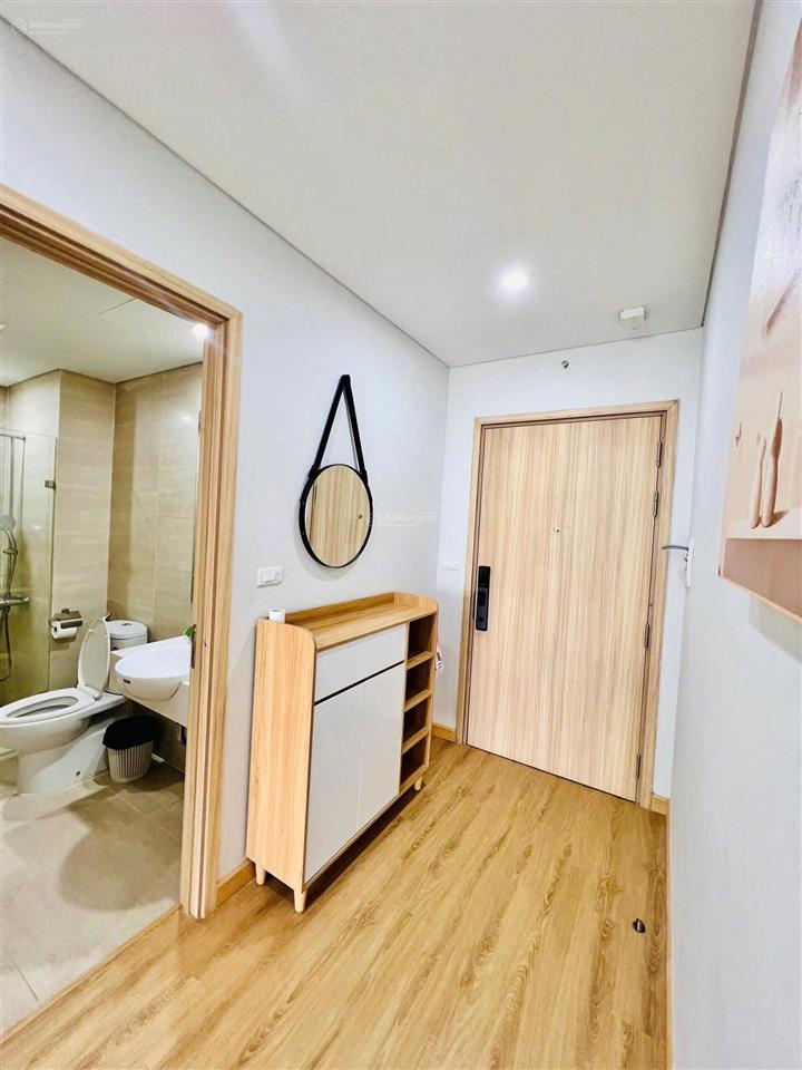Cần thanh khoản gấp 2 ngủ 2 vệ sinh greenbay garden. đầy đủ nội thất chỉ 2ty7xx đã có sổ đỏ