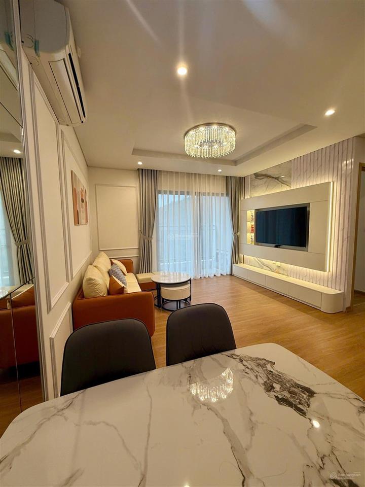 Siêu phẩm 2 ngủ greenbay garden cần thanh khoản gấp. full nội thất mới tinh.giá 2,7xx