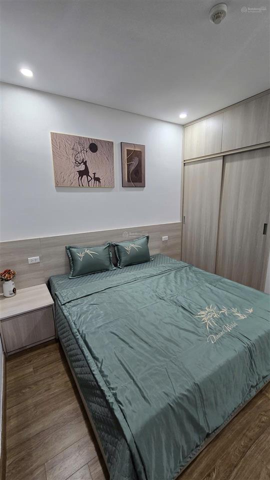 Chính chủ gửi bán căn hộ 1 phòng ngủ. chung cư greenbay garden trung tâm thành phố hạ long