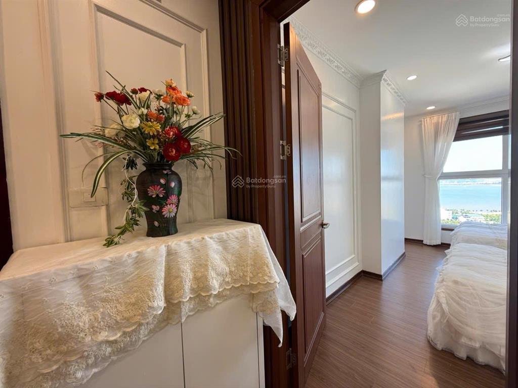 Siêu phẩm 2 ngủ view biển chung cư newlife trung tâm hạ long cần thanh khoản. giá chỉ 3,2 tỷ có sổ