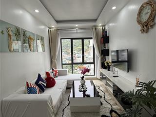Chính chủ gửi bán căn hộ 2 phòng ngủ chung cư sunrise hạ long. giá chỉ 2tỷ050 sổ đỏ cầm tay