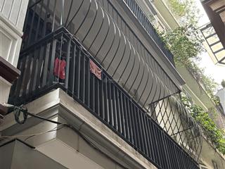 Nhà hoàng quốc việtcầu giấyphân lô vípthoáng 2 mặt ngõ oto trong nhà