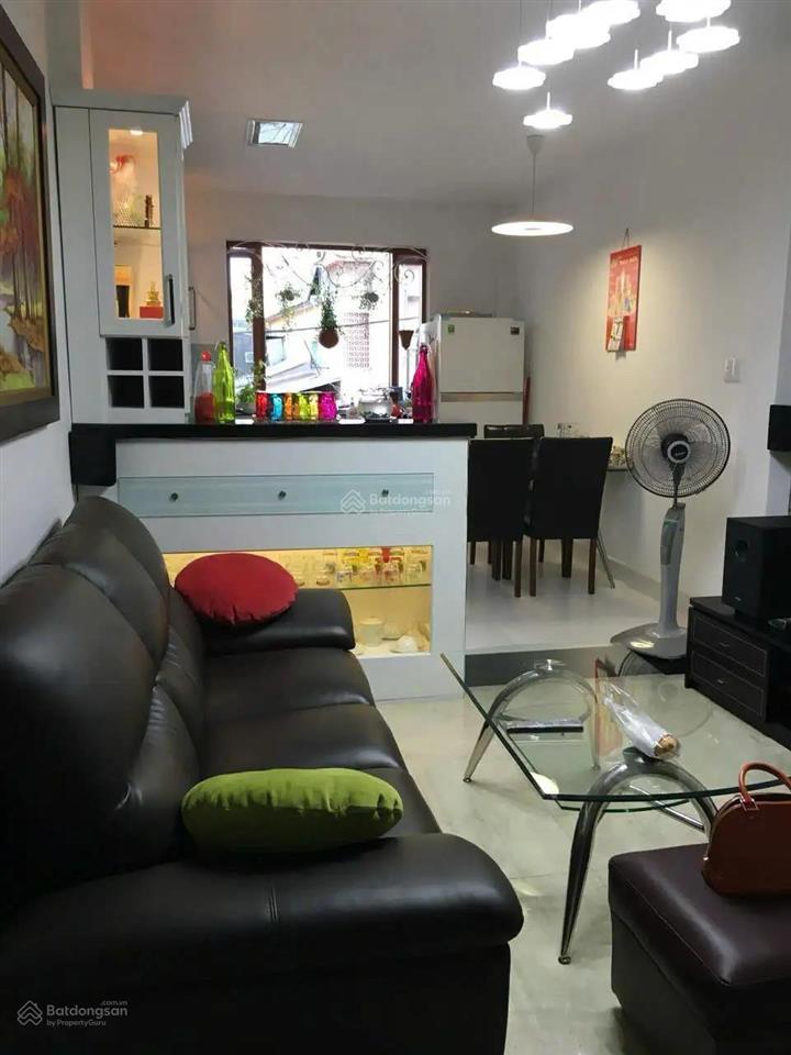 Giảm 200 triệu! khu vip huỳnh văn bánh xe oto đậu trước nhàdt 3,5x11, 4 tầng giá giảm còn 9,5 tỷ