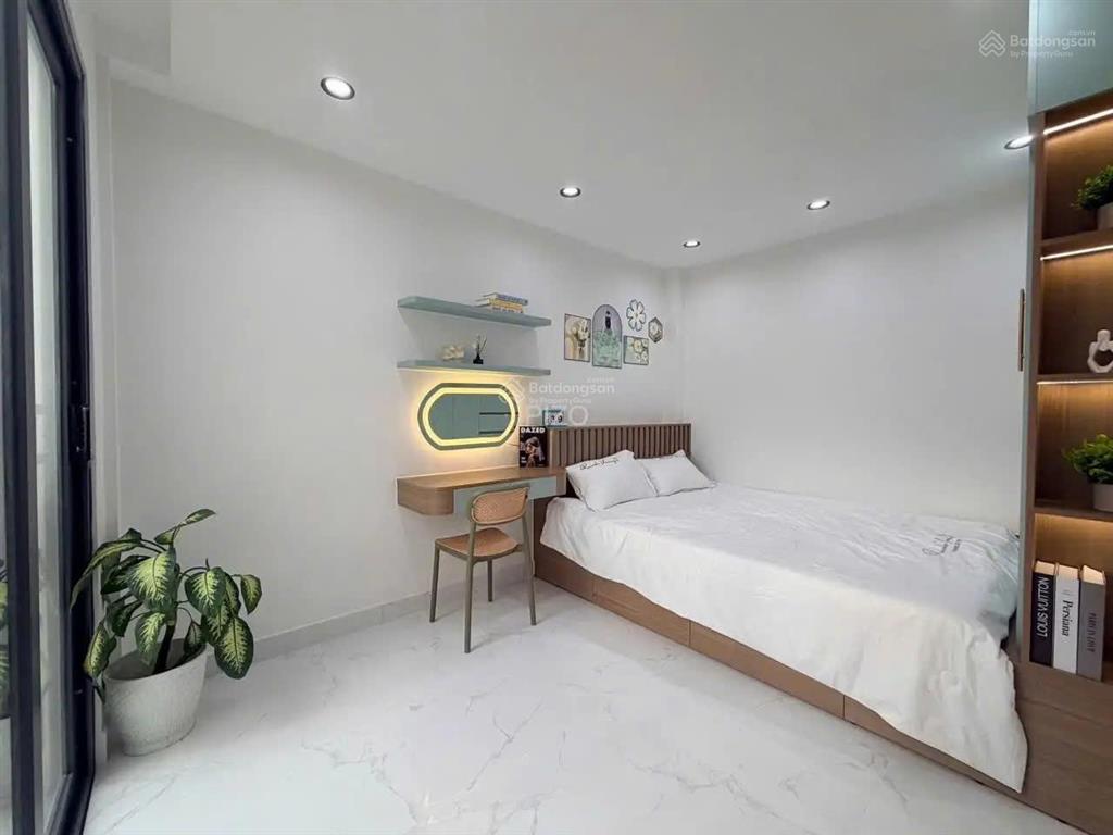 Hiếm! nhà 37,3m2  3tst full nội thất  giá chỉ 9,3 tỷ  sổ sạch vuông vức  thiện chí.