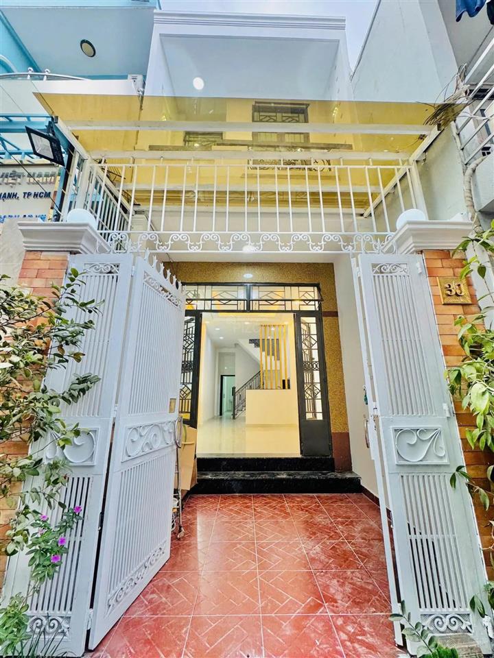 Bán nhanh nhà 53m2  2 tầng  chỉ 8,4 tỷ  hxh 6m  có phòng ngủ ở trệt  sổ vuông,pháp lý chuẩn