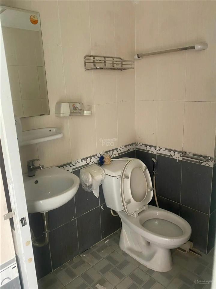 Bán nhanh nhà 40m2  3 tầng  giá chỉ 8,5 tỷ  hxh 14m  sổ vuông vức  thiện chí!