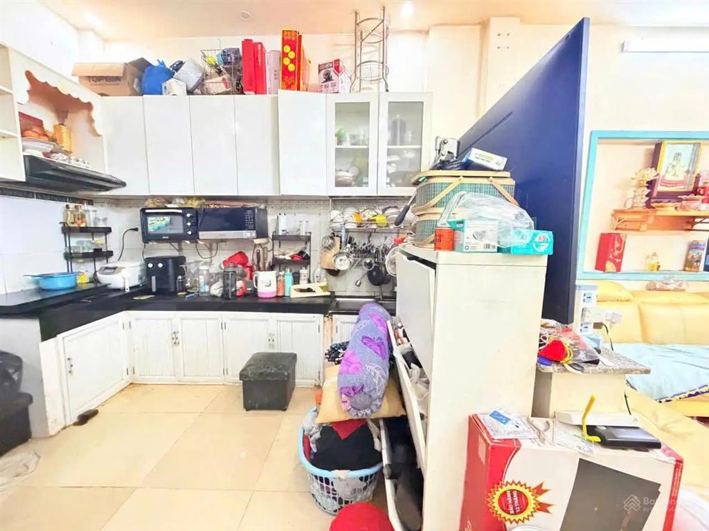 Bán nhanh nhà nguyễn thượng hiền 39m2  2 tầng  giá chỉ 5,7 tỷ  sổ nở hậu  thiện chí!