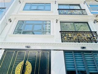 Khu vip! ngay mặt tiền đường khu phan xích long nhà 54m2  3t st  chỉ 10 tỷ hơn  ngang to 13,5m