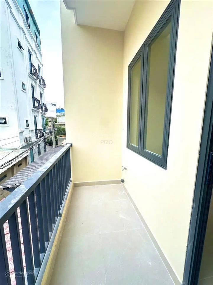 Bán nhanh! nhà nguyễn thượng hiền 32m2  chỉ 5 tỷ hơn  2 tầng  sổ sạch sẳn công chứng  thiện chí