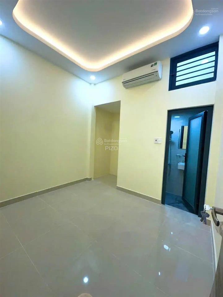 Bán nhanh! nhà nguyễn thượng hiền 32m2  chỉ 5 tỷ hơn  2 tầng  sổ sạch sẳn công chứng  thiện chí