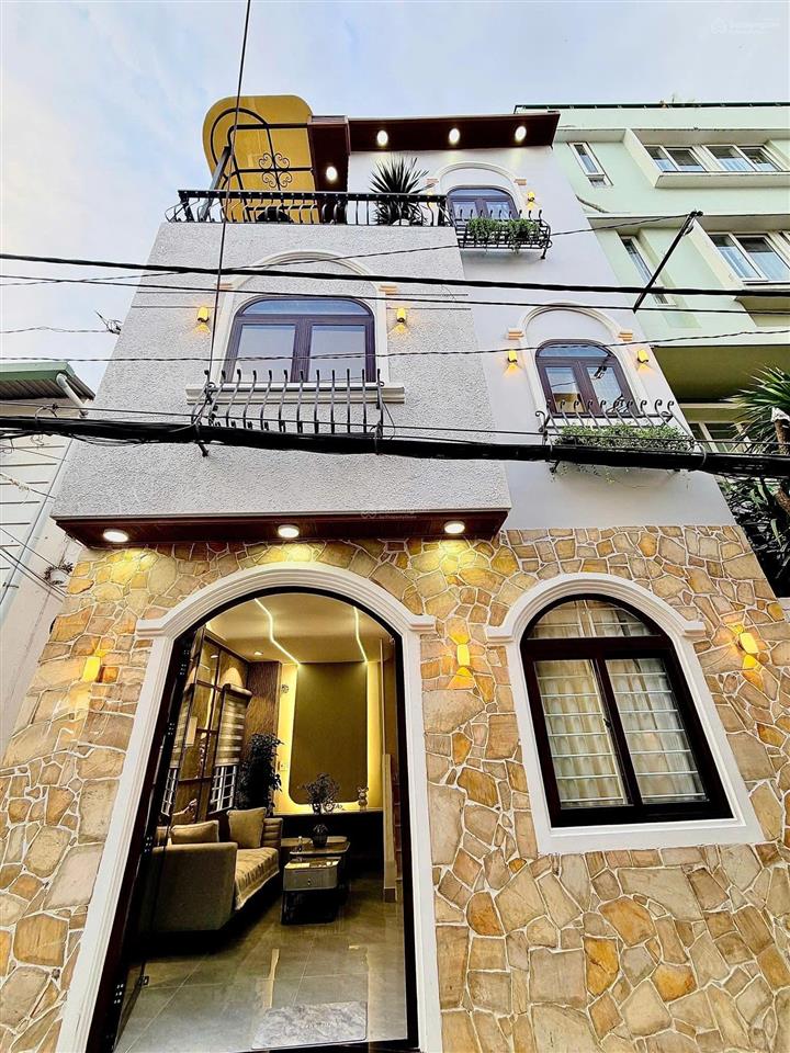 Hiếm! nhà lê văn duyệt bình thạnh giáp q1  hẻm 4m  ngang 5.45m bề thế góc thoáng 2mt. giá 5.65 tỷ
