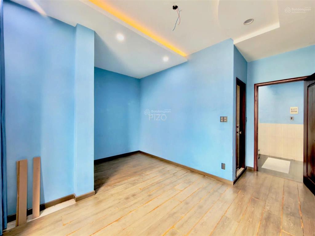 Siêu hiếm! nhà lê quang định bt ngang 7.5m nở hậu đẹp 9.55m sát mặt tiền, đúc 4 tầng. chỉ 9.25 tỷ