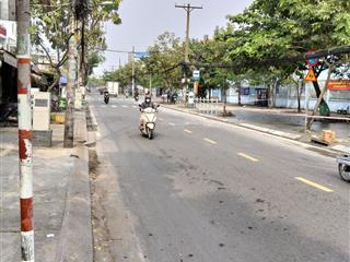 Nhà mặt tiền phạm thế hiển  chủ gấp bán giảm 800tr chỉ còn 6 tỷ 7  2 tầng  nở hậu  dtsd 76m2