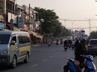 Mua đất tặng nhà nở hậu đường phạm thế hiển  dt 45m2  giá 5 tỷ hẻm thông chợ sáng bùi minh trực