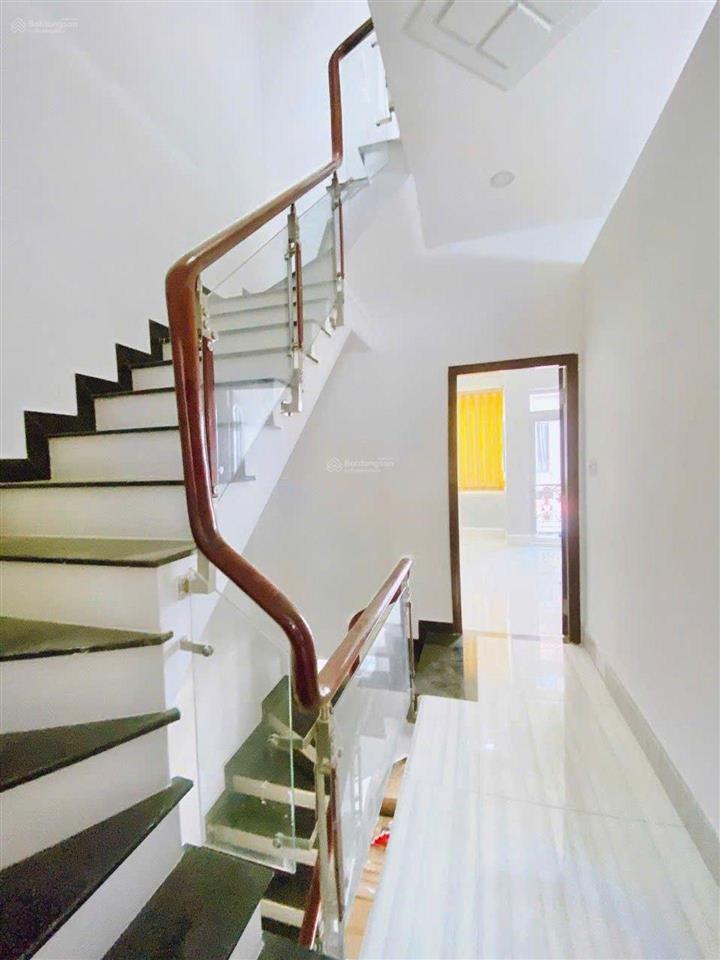 Bán nhà mới 4 tầng đường an dương vương quận 8 diện tích 58m2 ngang 4m1 hẻm xe hơi đỗ cửa giá 5.8tỷ