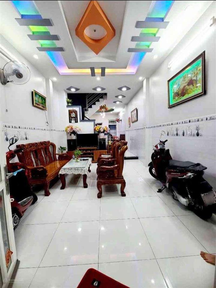 Bán nhà 4 tầng đường âu dương lân  hẻm xe hơi rộng rãi  dt 4m1 x 15m  giá 9.6 tỷ  sổ hồng riêng