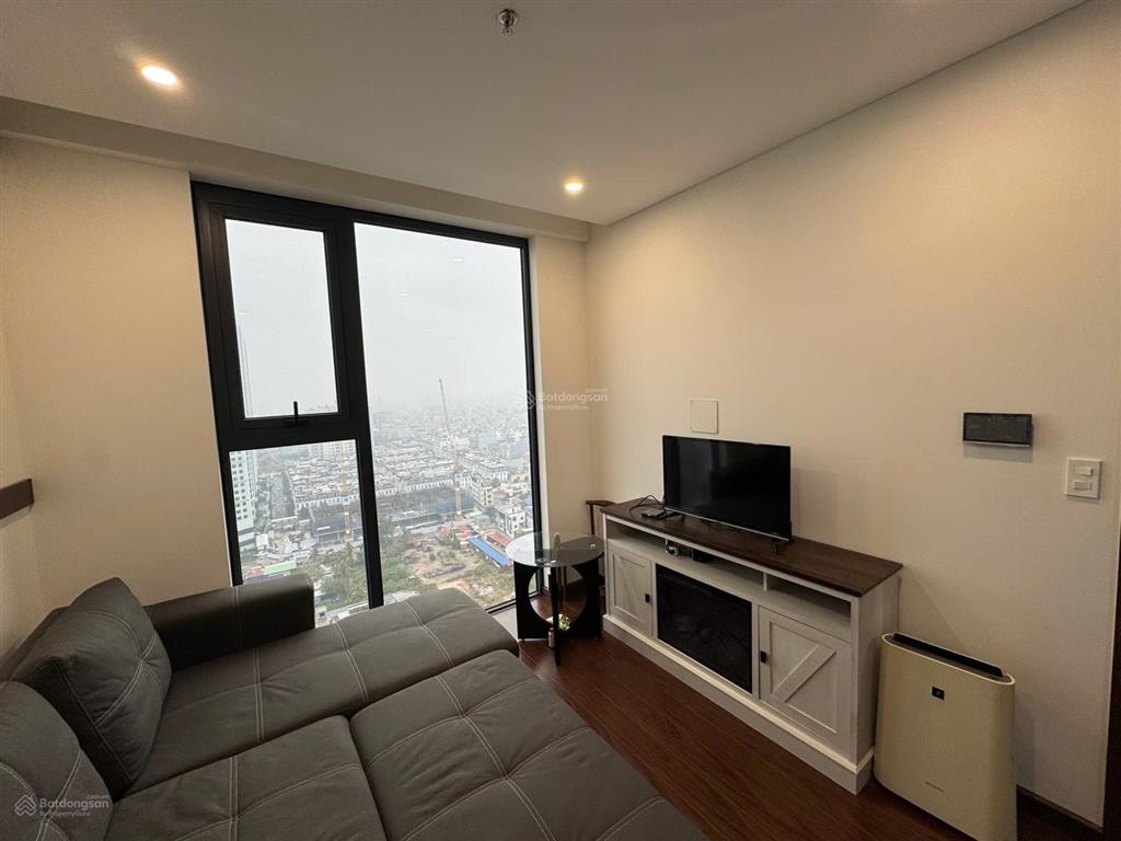 Cho thuê căn hộ studio tầng cao tại sentosa sky park view trung tâm thành phố