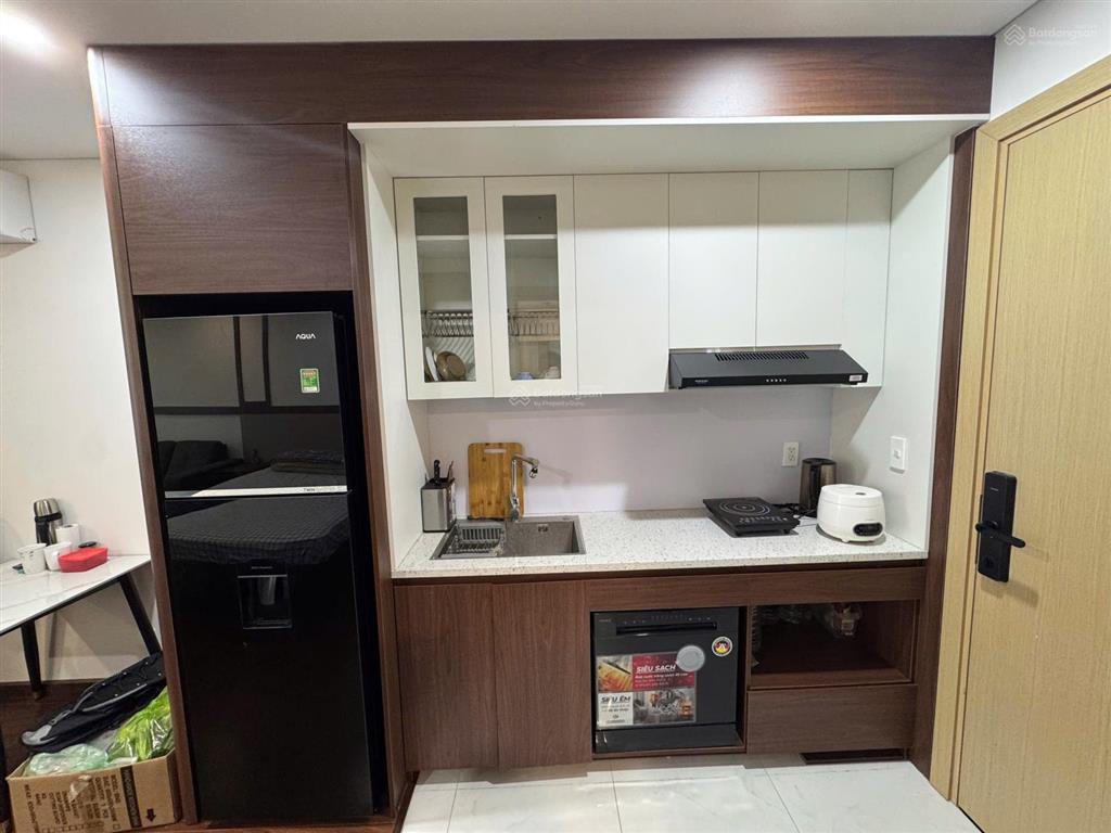 Cho thuê căn hộ studio tầng cao tại sentosa sky park view trung tâm thành phố