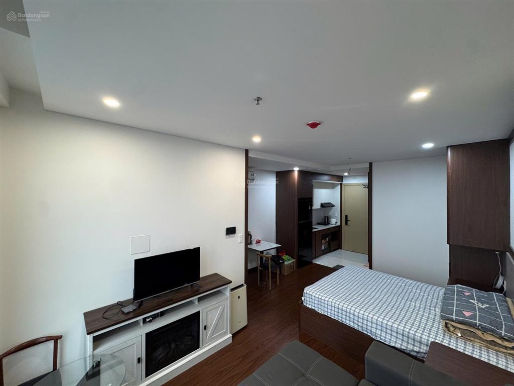 Cho thuê căn hộ studio tầng cao tại sentosa sky park view trung tâm thành phố