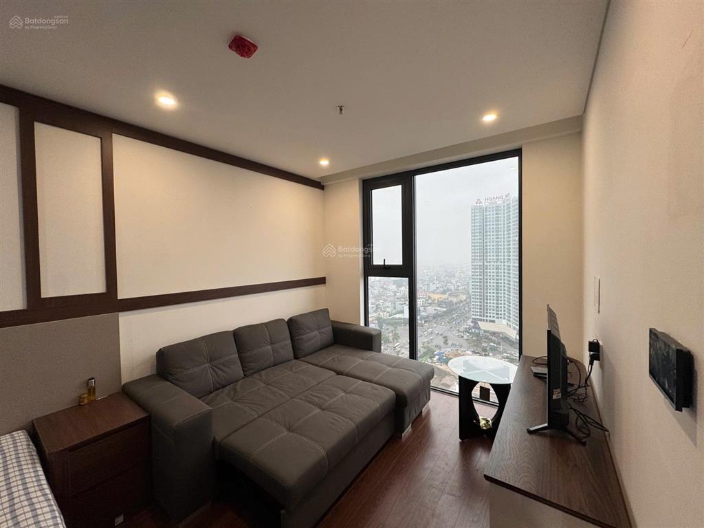 Cho thuê căn hộ studio tầng cao tại sentosa sky park view trung tâm thành phố