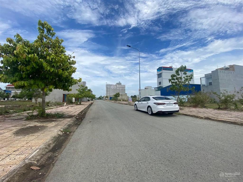 Một nền hiếm có diện tích nhà vườn kdc an thuận, đối diện sb long thành 168m² giá 3ty***