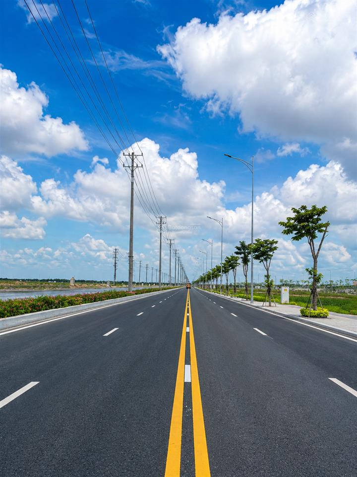 Lãi suất cao không gồng nổi bán gấp lô đất ngay cổng lên xuống ga metro 3a dt 97m2 chỉ 600tr